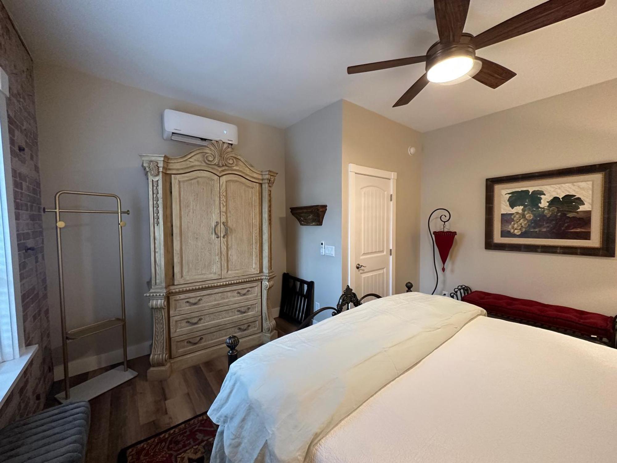Bisbee Brownstone Suites Zimmer foto
