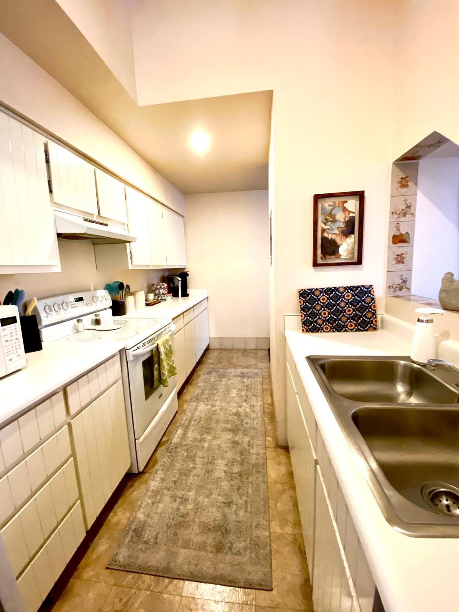 Bisbee Brownstone Suites Zimmer foto