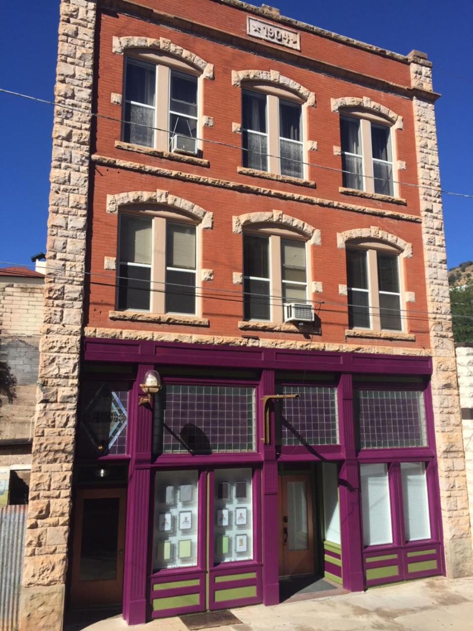 Bisbee Brownstone Suites Exterior foto